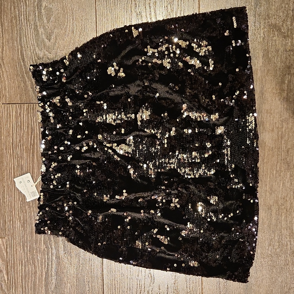 ❤️ NWT! ZARA VELVET SEQUIN MINI SKIRT, SMALL
